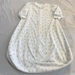 🐥 Carter's White Baby long sleeve Sleep Sack